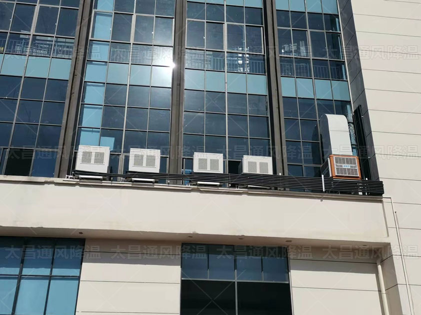 車間太熱怎么降溫？廠房通風(fēng)降溫設(shè)備廠家提供工程安裝