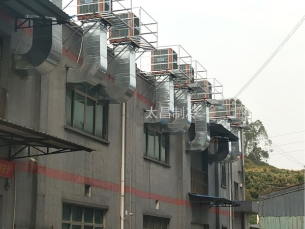 深圳市某打磨車間環(huán)?？照{(diào)降溫工程