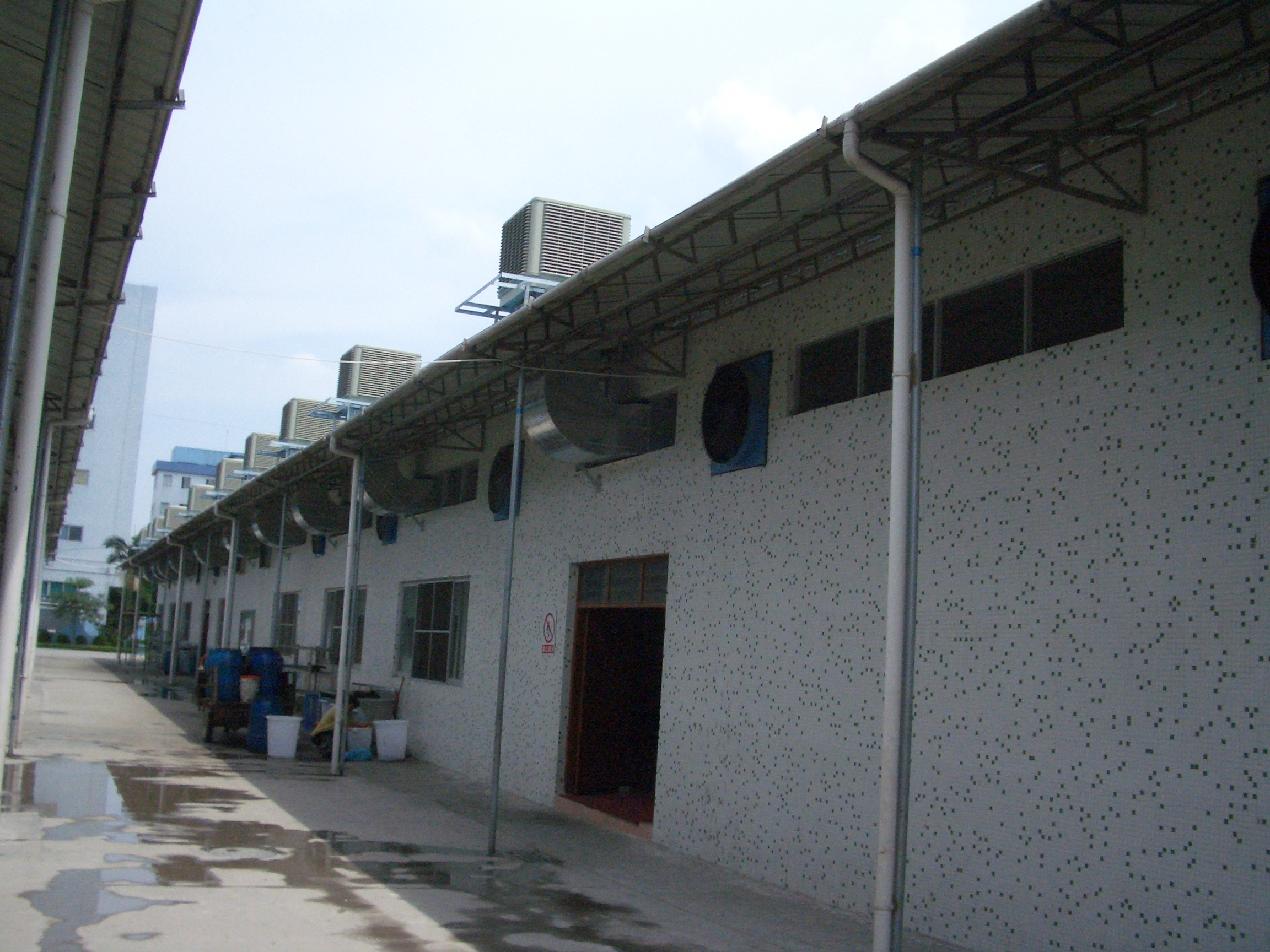 潤(rùn)東方環(huán)保空調(diào),環(huán)?？照{(diào)安裝,環(huán)?？照{(diào),廠房降溫,鐵皮房降溫