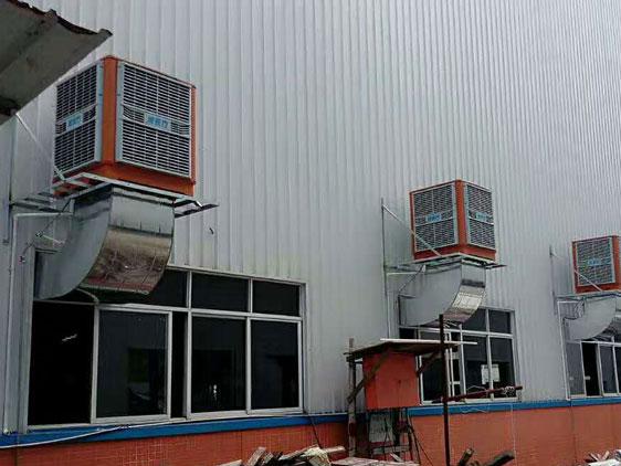 鐵皮廠房安裝潤東方環(huán)?？照{(diào)